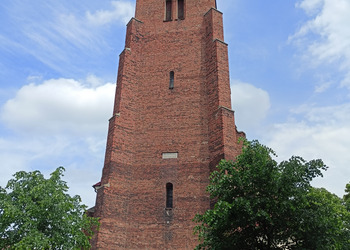 Zdjęcia kościoła w Lesznie