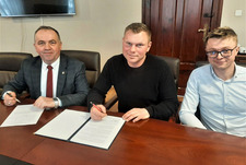 Podpisanie umowy z Gminnym Klubem Sportowym Brenewia