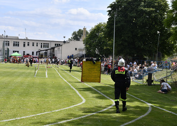 zdjęcie przedstawia uczestników zawodów 