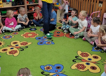 Zdjęcie przedstawia uczestników warsztatów.